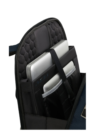 PRO-DLX 6 15.6" SLIM ruksak